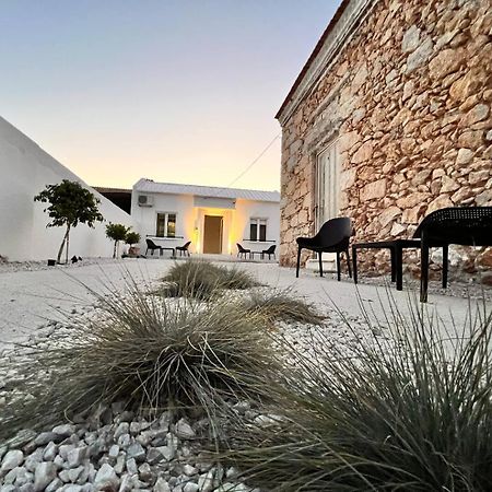 Perla Coco Jacuzzi Suites Chania  Buitenkant foto