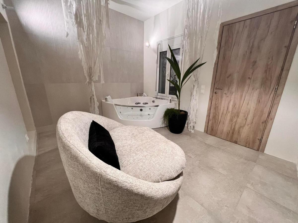 Perla Coco Jacuzzi Suites Chania  Buitenkant foto