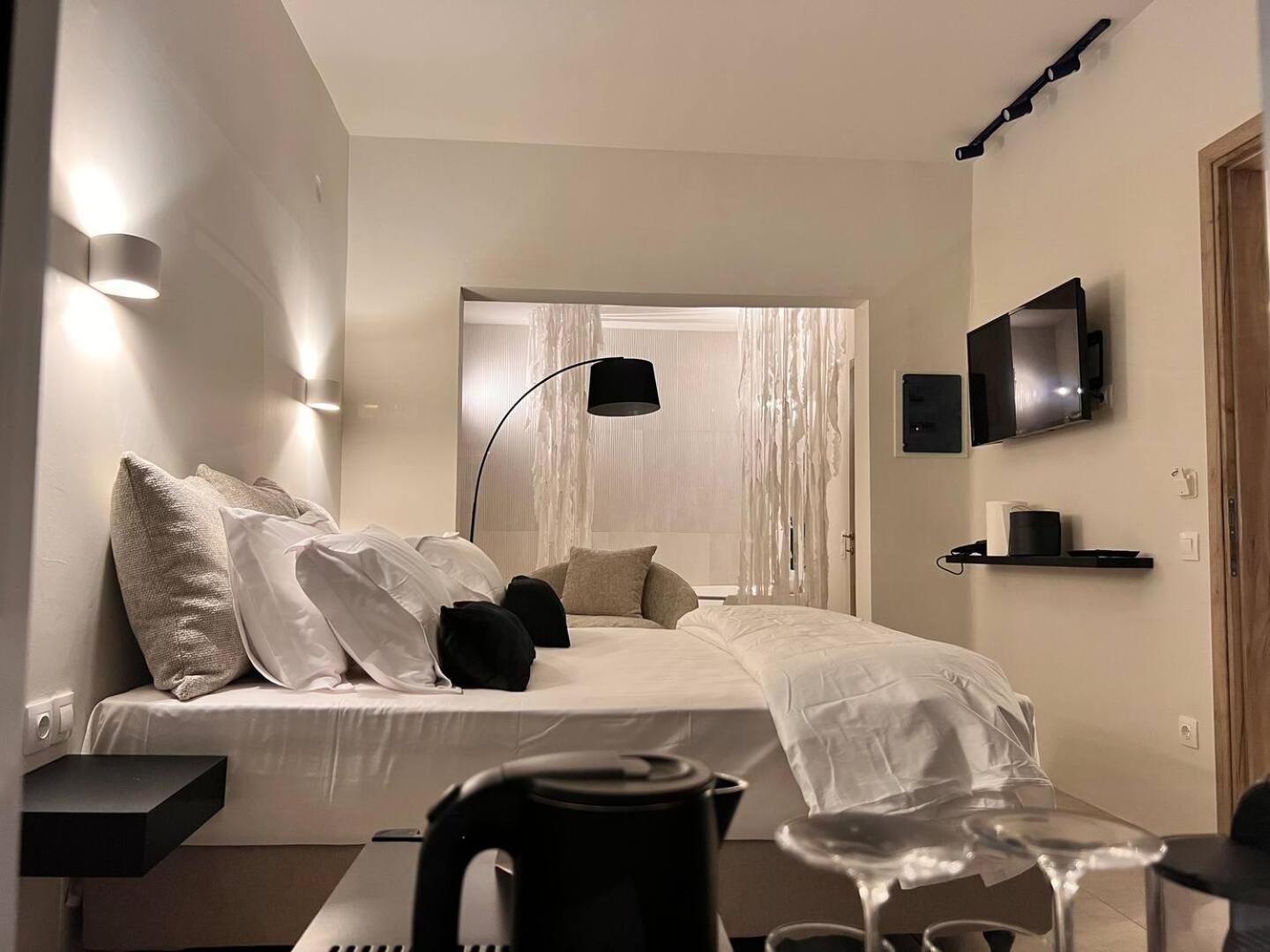 Perla Coco Jacuzzi Suites Chania  Buitenkant foto